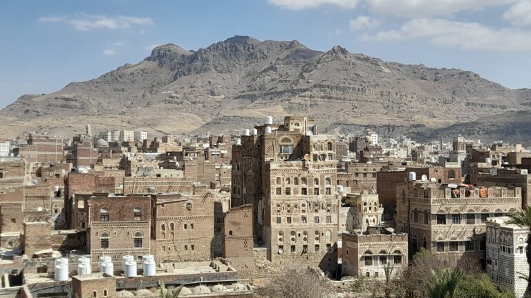 SANA'A: L'INESTIMABILE TESORO DELLA CITTA' VECCHIA